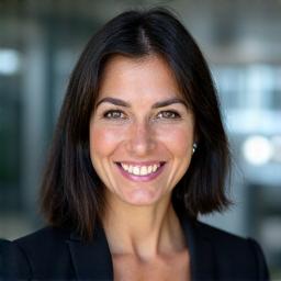 Directora de Operaciones y Logística